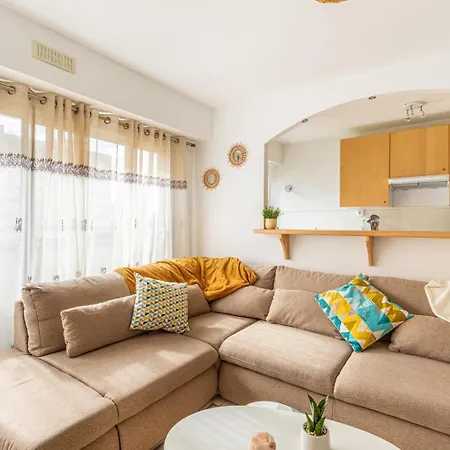 Guestready - Sunny Side Up With Balcony *